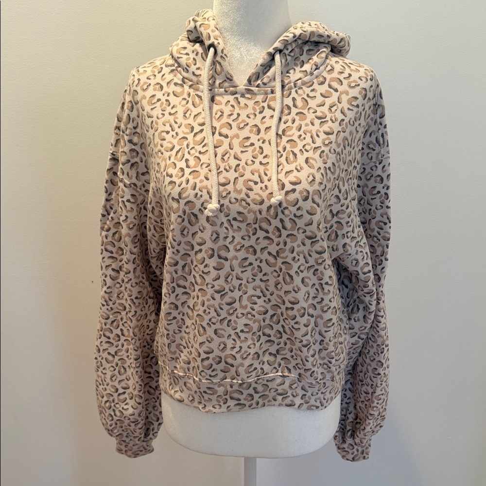 NWOT Abercrombie Womens Leopard Print Hoodie size Xs